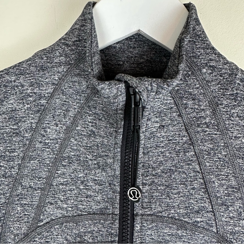 Lululemon Define Jacket - Picture 5 of 11